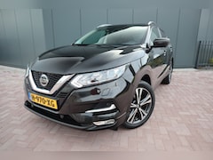 Nissan Qashqai - 1.3 DIG-T N-Connecta Panoramadak Stoelverwarming Camera Navigatie Etc. Etc