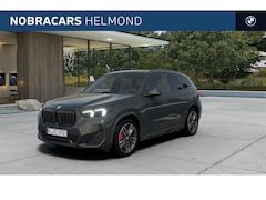 BMW X1 - xDrive25e M Sport Automaat / Trekhaak / Panoramadak / Sportstoelen / Comfort Access / Head