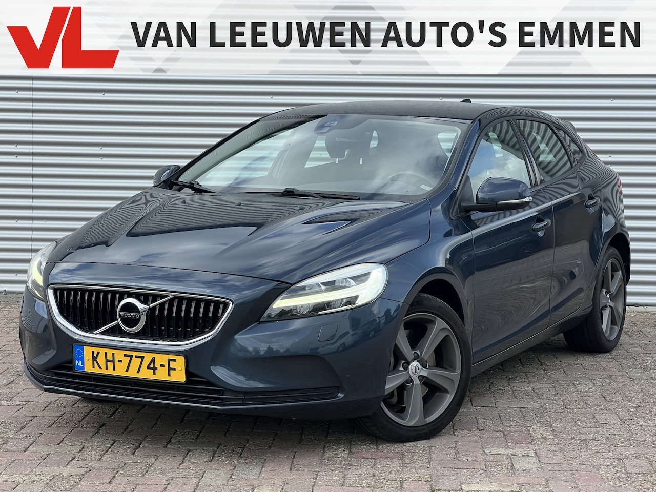 Volvo V40 - 1.5 T3 Nordic+ | Nieuw Binnen! | Stoelverwarming | Led | Trekhaak - AutoWereld.nl