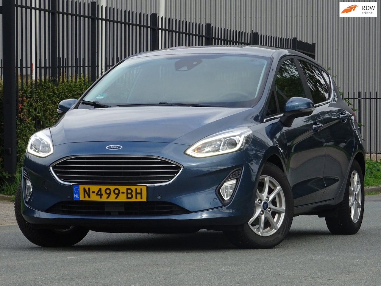 Ford Fiesta - 1.0 EcoBoost Hybrid Titanium X NAVI/CAMERA/LED - AutoWereld.nl