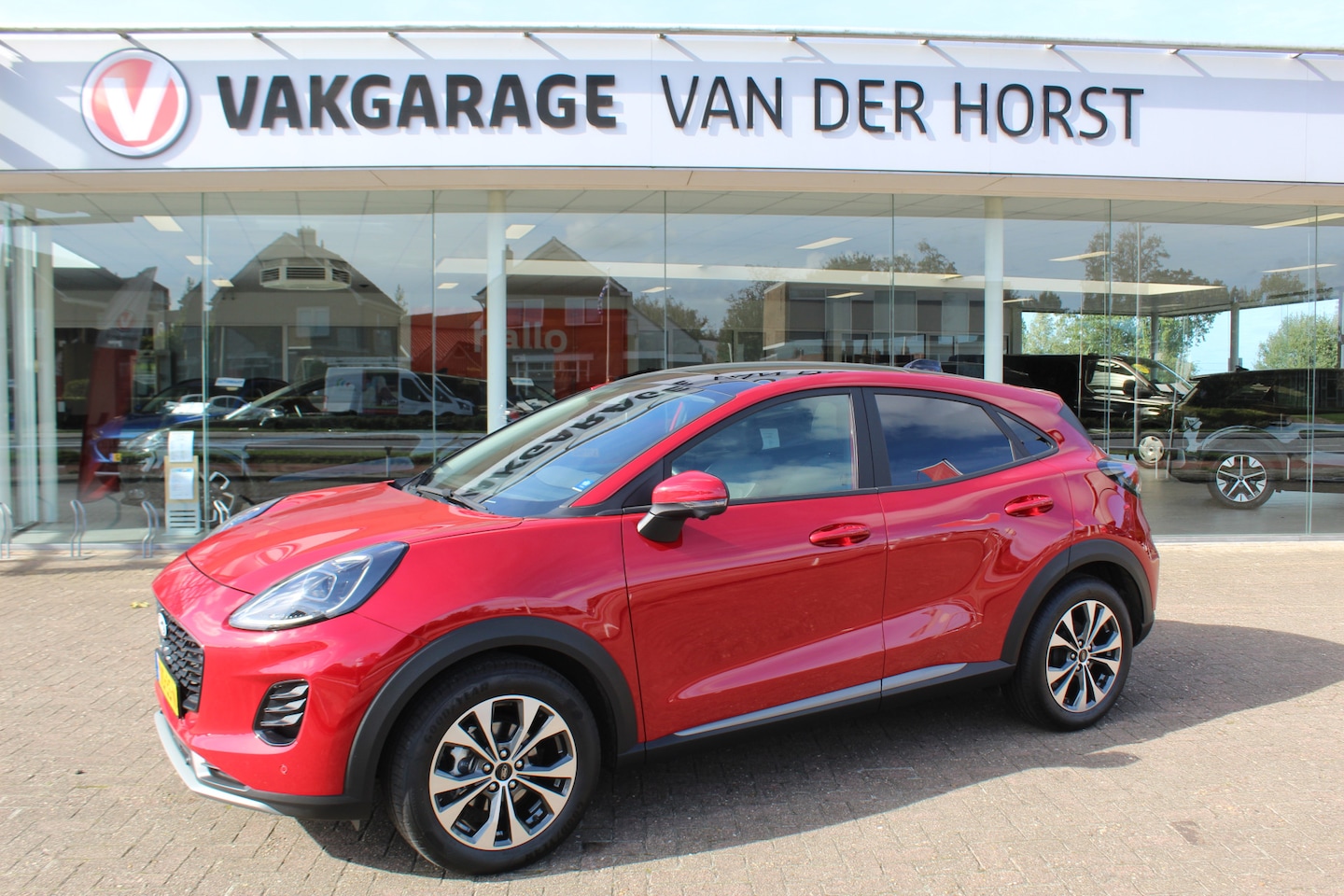 Ford Puma - 1.0-125pk EcoBoost Mild-Hybrid Titanium. Fabr. garantie t/m 21-09-2029 ! Elektr. pano-dak, - AutoWereld.nl
