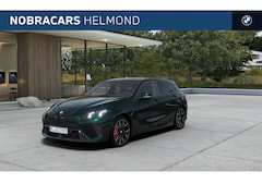 BMW 1-serie - 120 M Sport Automaat / Panoramadak / Sportstoelen / Achteruitrijcamera / M Adaptief onders