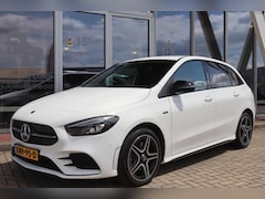 Mercedes-Benz B-klasse - B250e 218PK AUTOMAAT AMG NIGHT Navi | Sfeerverl. | Stoelverw. | Widescreen | Clima | Cruis