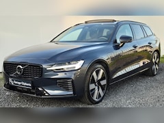 Volvo V60 - 2.0 T8 Phev AWD Plus Dark 360 Camera - Panoramadak - 19” Wielen - Lighting – Harman Kardon