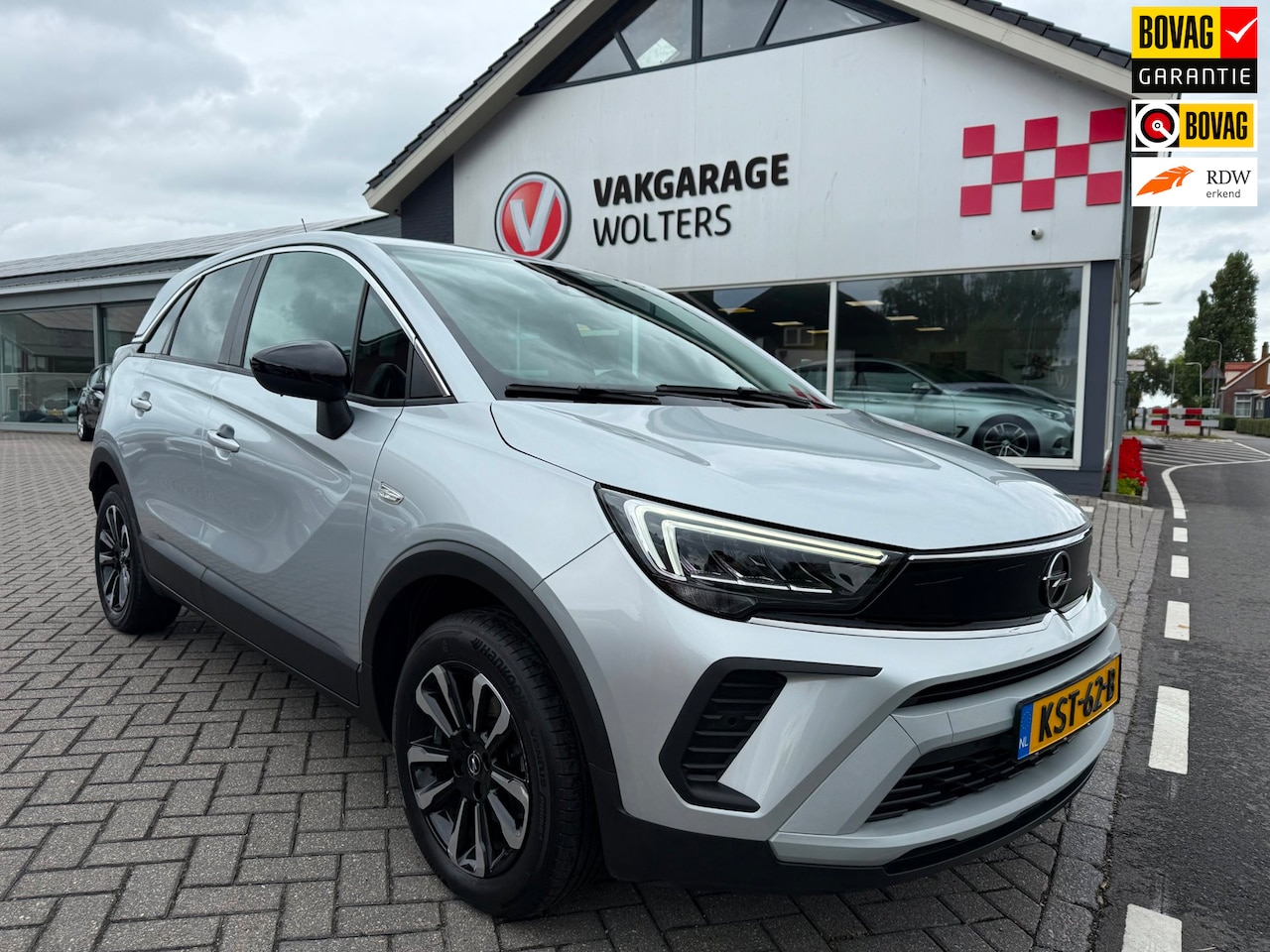 Opel Crossland - 1.2 Turbo Elegance RIJKLAARPRIJS! - AutoWereld.nl