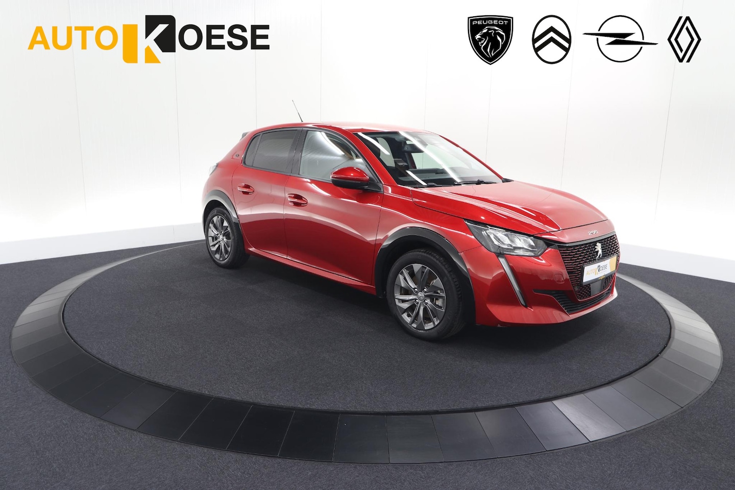 Peugeot e-208 - EV Allure Pack 50 kWh | SOH 92% | Camera | Navigatie | Parkeersensoren | Keyless - AutoWereld.nl