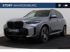 BMW X5 - xDrive50e M Sport Automaat / Panoramadak / Trekhaak / Parking Assistant Professional / Com