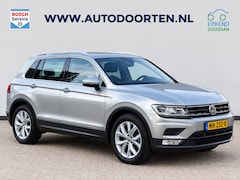 Volkswagen Tiguan - 1.4 TSI Connected Series|Trekhaak|Carplay|Onderhoud Top