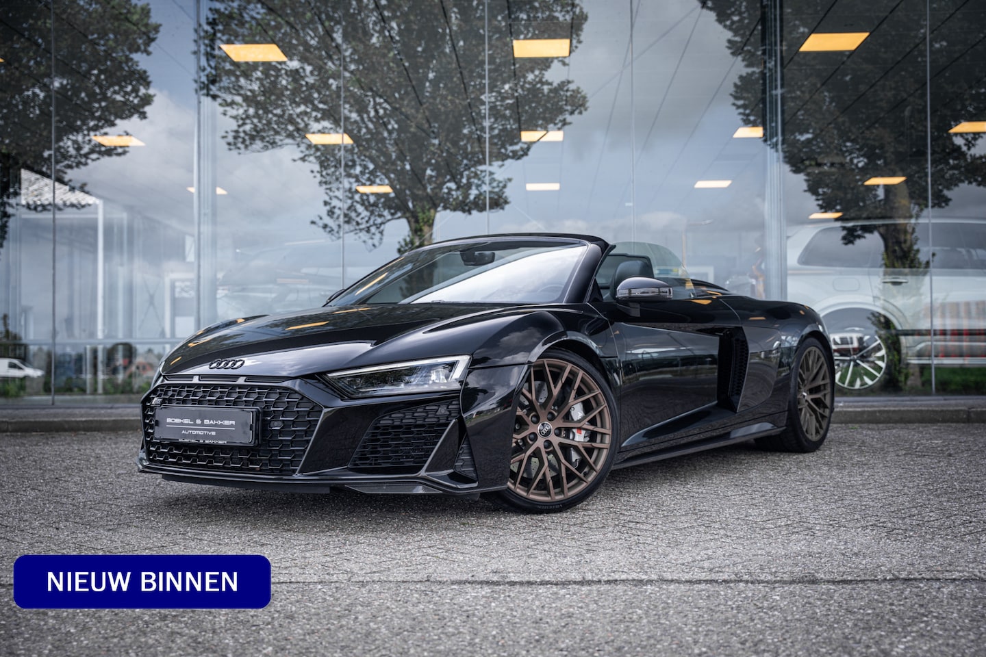 Audi R8 Spyder - 5.2 performance (620pk) quattro Facelift ** Carbon ** Keramisch ** B&O - AutoWereld.nl