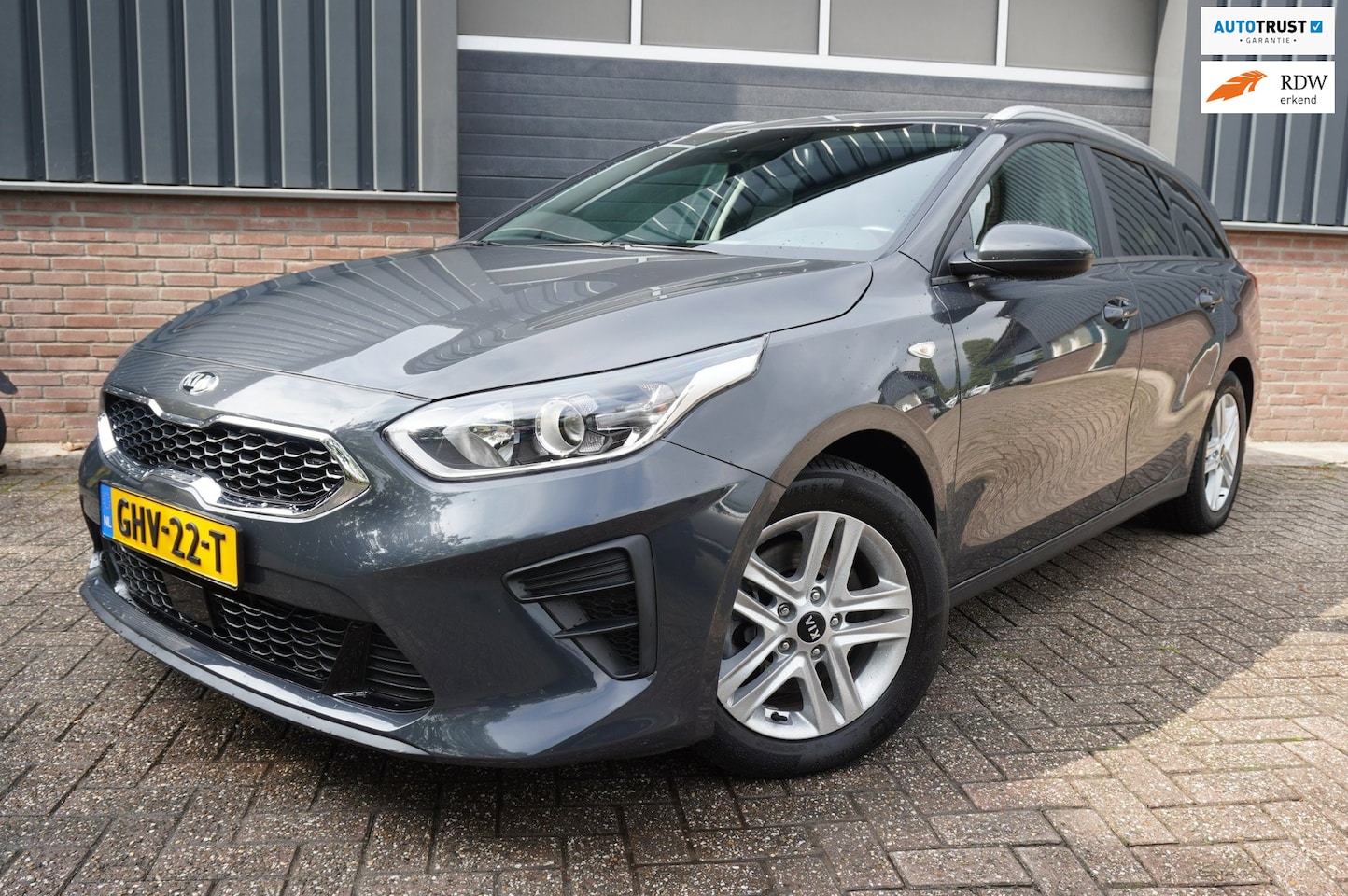 Kia Cee'd Sportswagon - Ceed 1.0 T-GDi / Carplay / Trekhaak / Camera / Stuurverwarming - AutoWereld.nl