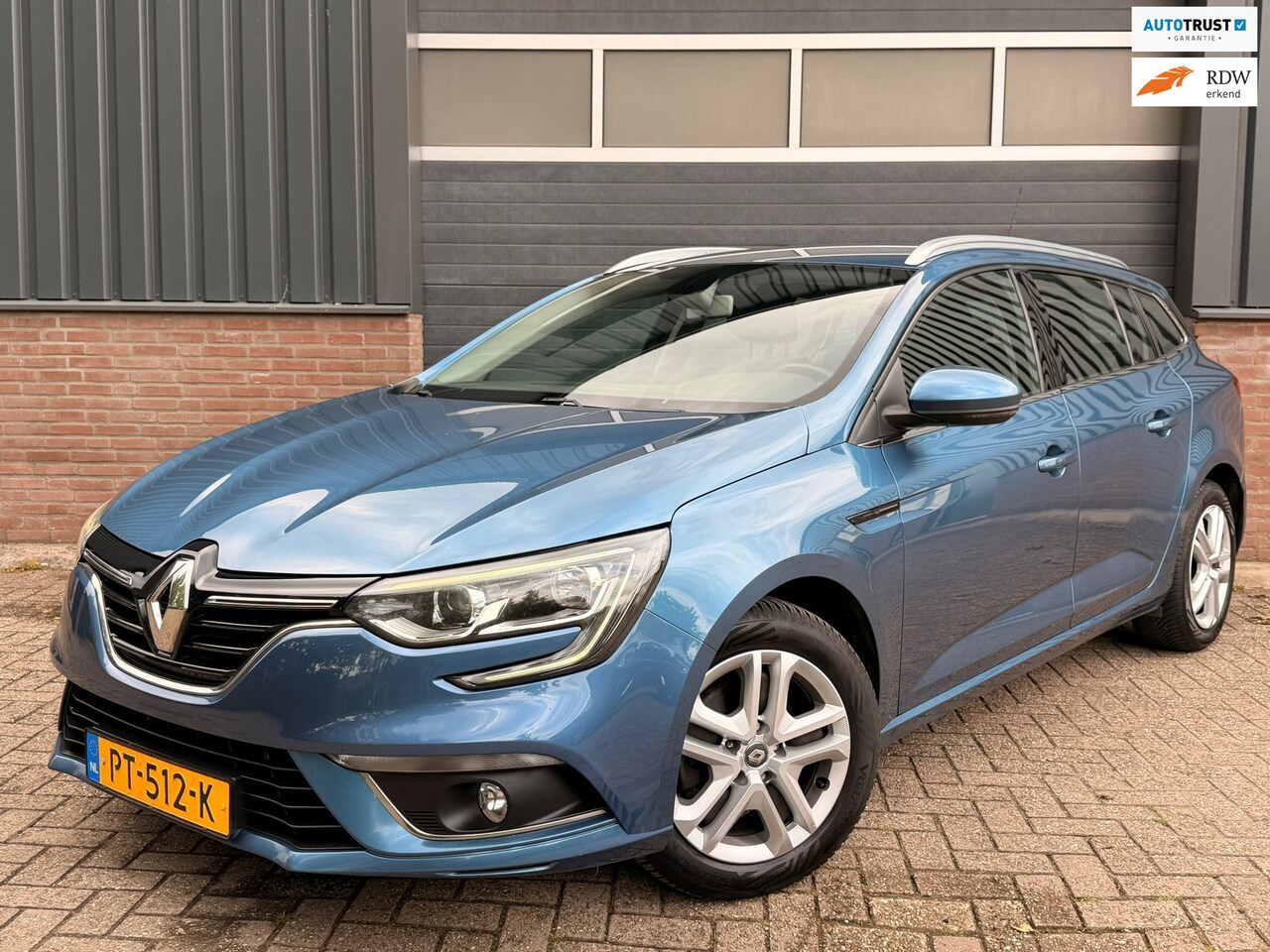 Renault Mégane Estate - 1.2 TCe Zen Trekhaak 1.700 KG | CarPlay | Cruise | AutoTrust Garantie 6mnd - AutoWereld.nl