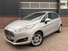 Ford Fiesta - 1.0 EcoBoost Titanium 101 PK | Dealer Onderhouden | Lederen Bekleding | Nieuwe Distributie