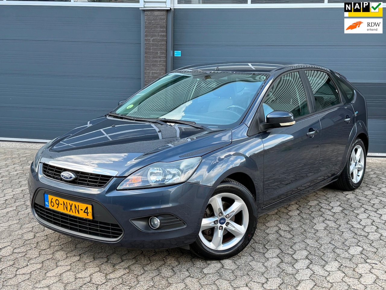 Ford Focus - 1.6 Comfort|AIRCO|CRUIS CONTROL|APK|NAP - AutoWereld.nl
