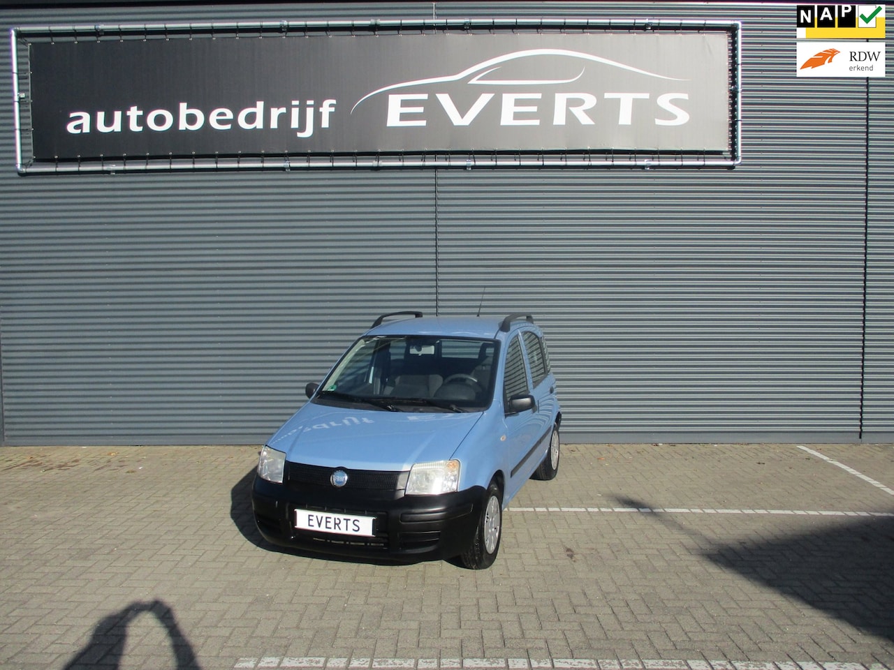 Fiat Panda - 1.1 Active Km 81276 Nap Apk 16.06.2027 zeer nette goed rijdende auto nu meeneem prijs - AutoWereld.nl