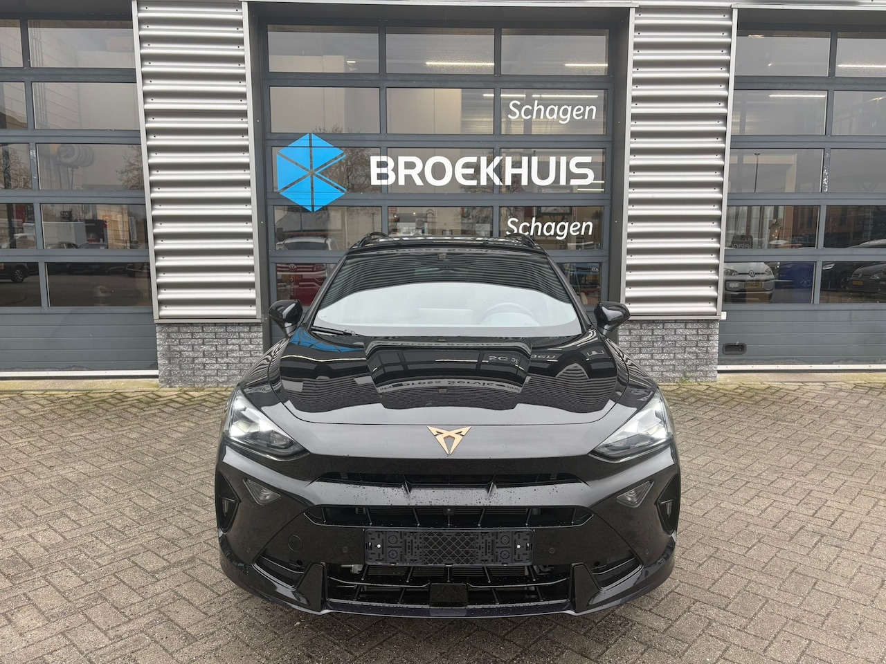 CUPRA Formentor - 1.5 TSI e-Hybrid 272 pk VZ Performance | Panoramadak | Wegklapbare Trekhaak | Rondomzicht - AutoWereld.nl
