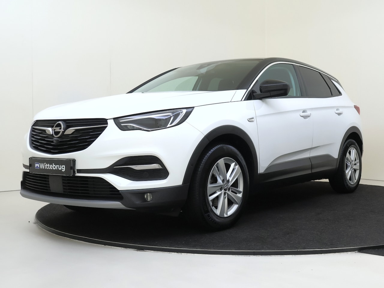 Opel Grandland X - 1.2 Turbo Business Elegance 1.2 Turbo 130PK Business Elegance - AutoWereld.nl