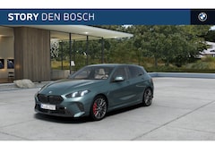 BMW 1-serie - 120 M Sport Automaat / Panoramadak / Achteruitrijcamera / Sportstoelen / Comfort Access /