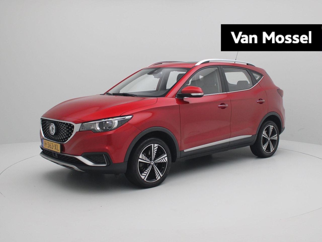 MG MG ZS EV - Luxury 45 kWh | Navi | Panoramadak | Leder | Camera | CarPlay | - AutoWereld.nl