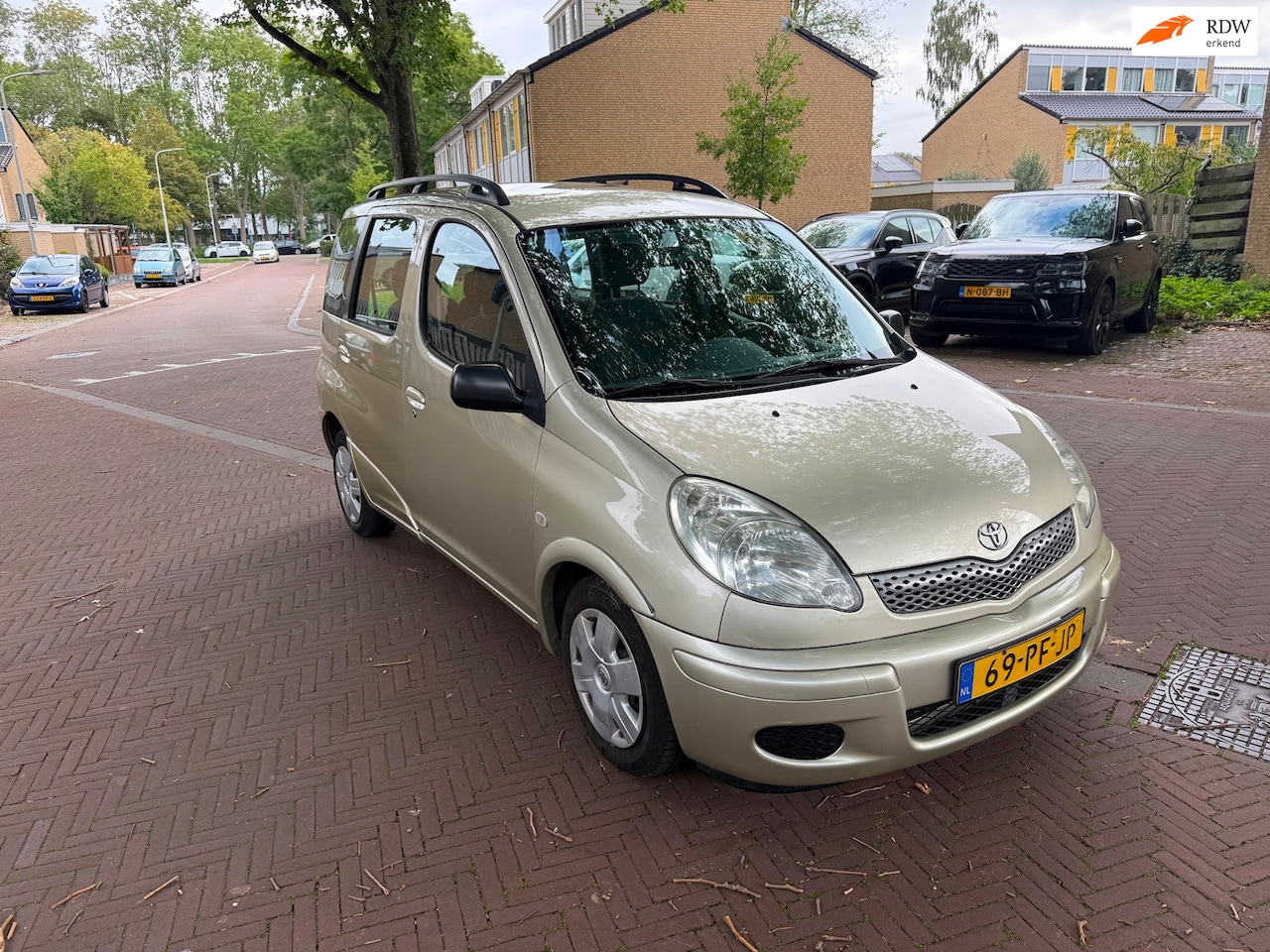 Toyota Yaris Verso - AUTOMAAT / Rijdt en schakelt goed / Leuke auto - AutoWereld.nl
