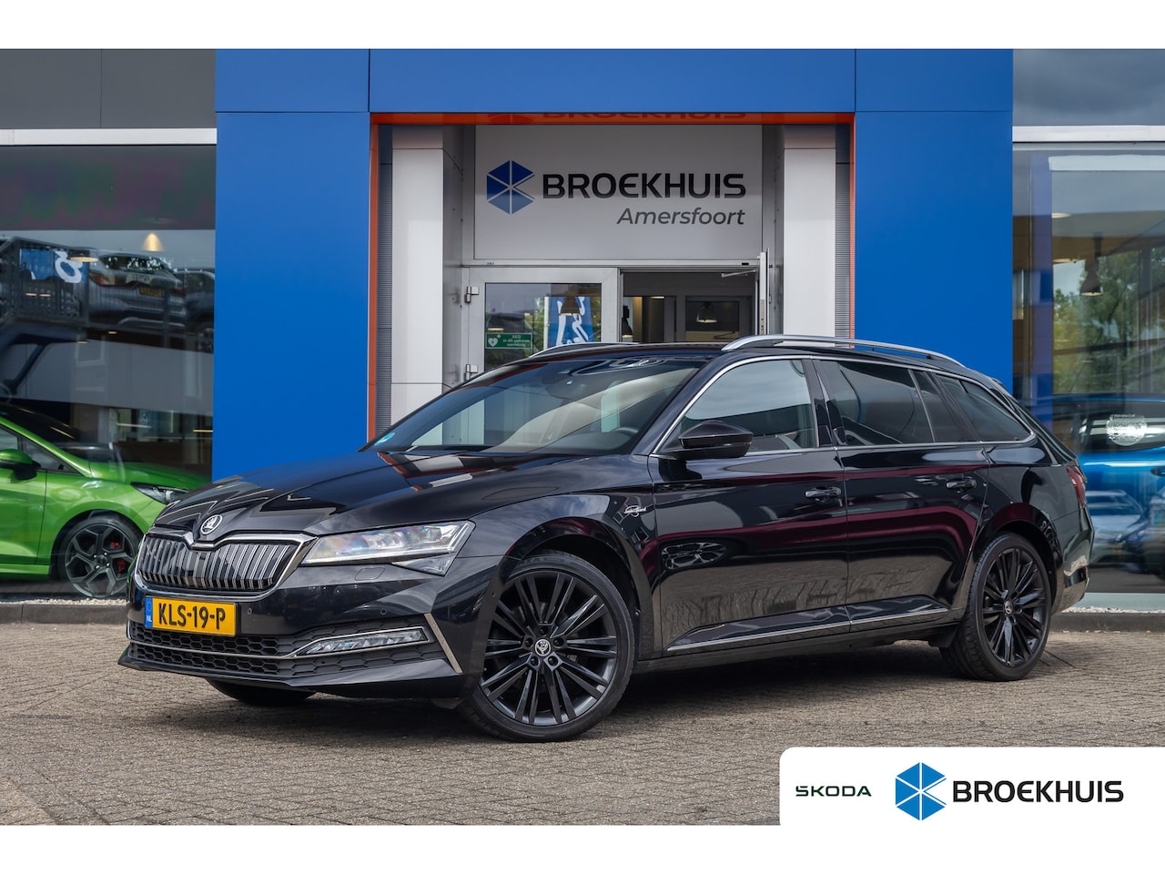 Skoda Superb Combi - 1.4 TSI iV PHEV 218PK Laurin & Klement | Leder | Camera | Memory | Canton audio | Cruise a - AutoWereld.nl