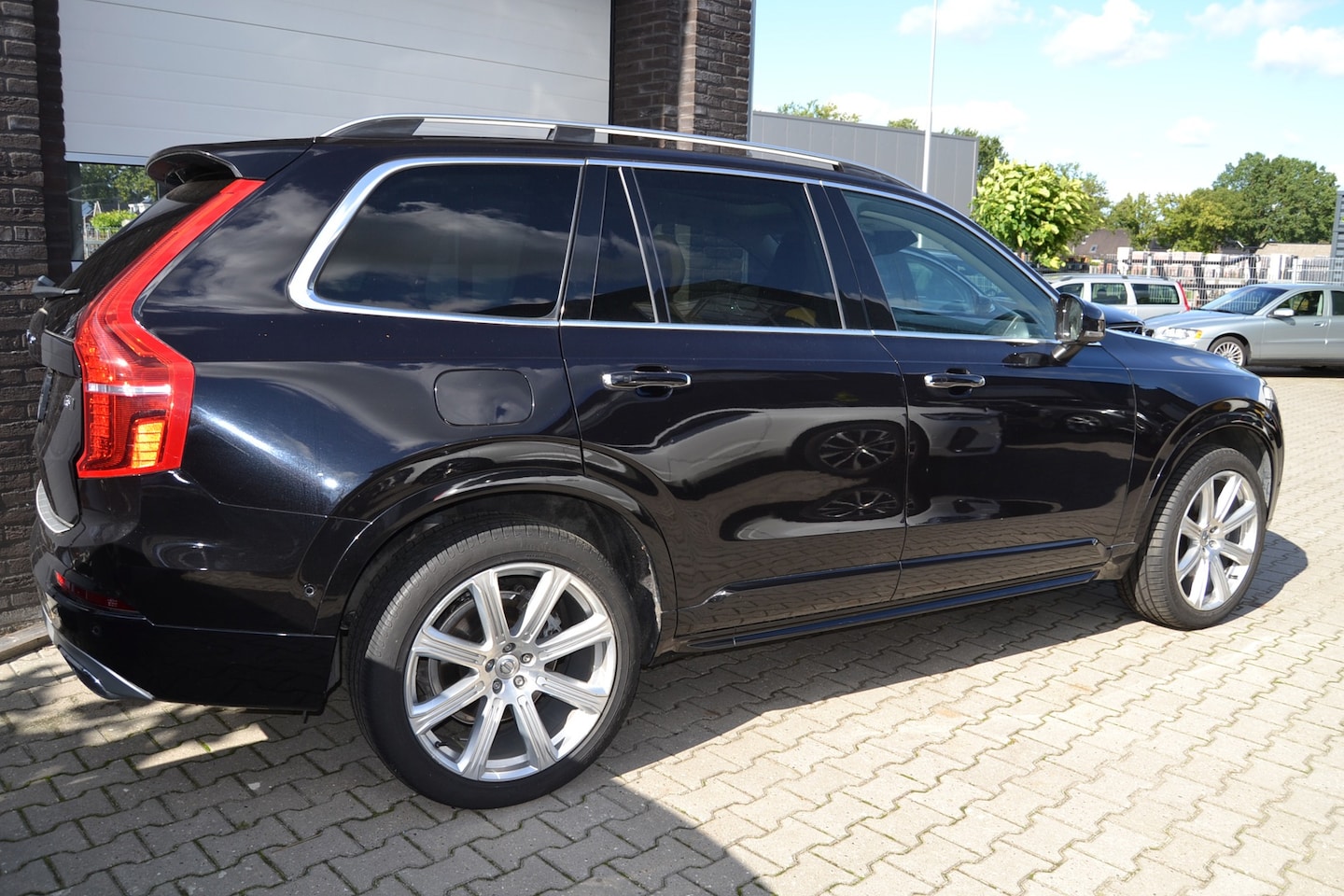 Volvo XC90 - 2.0 T6 AWD Momentum 2.0 T6 AWD Momentum, 360 camera, panoramadak - AutoWereld.nl