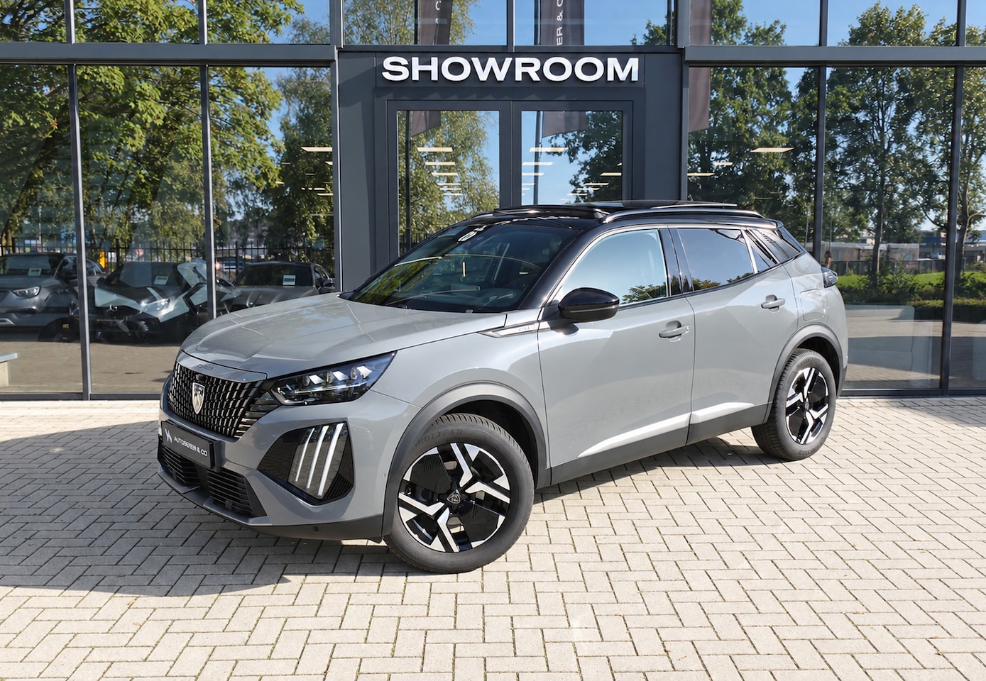 Peugeot 2008 - 1.2 Hybrid 136 GT PANO KEYLESS 360 - AutoWereld.nl