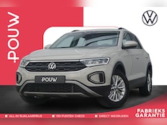 Volkswagen T-Roc - 1.0 TSI 110pk Life | Trekhaak | Adaptive Cruise | Navigatie | Airco