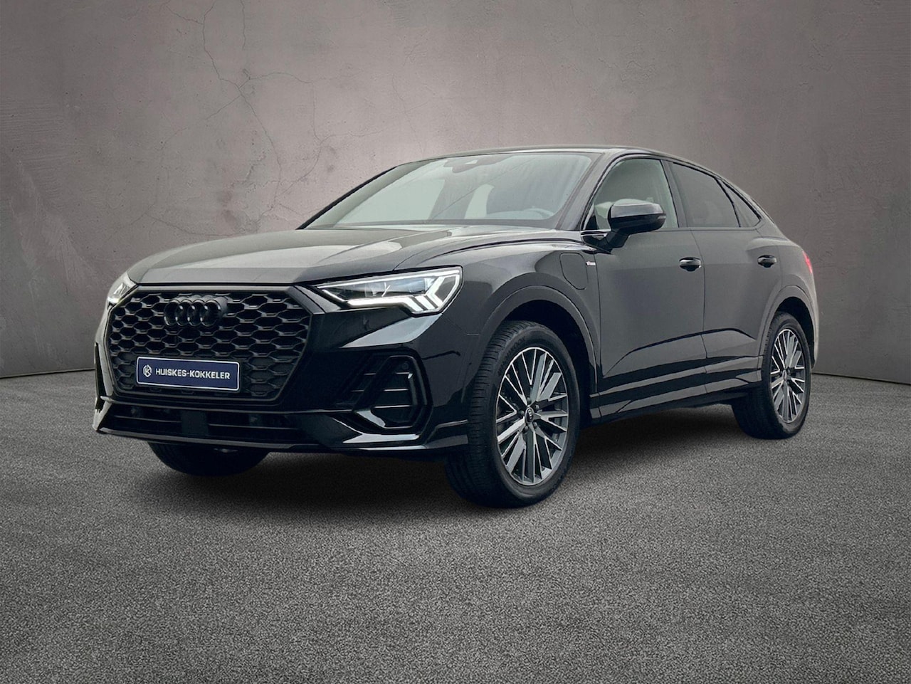 Audi Q3 Sportback - 45 TFSI e S Edition | Adaptieve Cruise Control | Trekhaak | Camera | Privacy Glas | Virtua - AutoWereld.nl