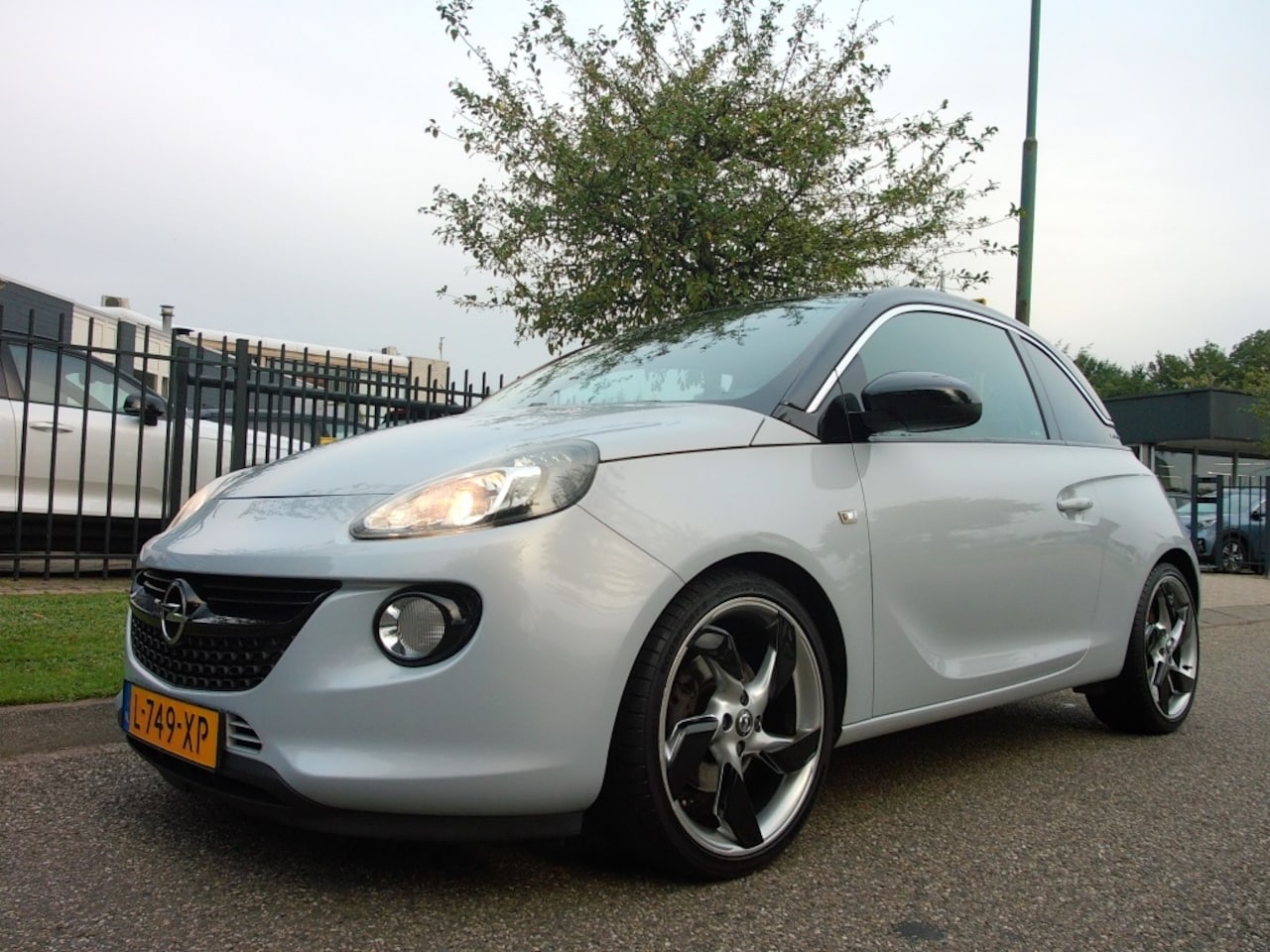Opel ADAM - 1.0 Turbo Start/Stop 115PK ADAM Jam Airco 18LM Sportst. Mooi - AutoWereld.nl