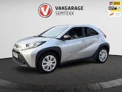 Toyota Aygo X - 1.0 VVT-i S-CVT Play | Automaat | Orig. NL Auto | 1ste Eigenaar | Slechts 17.000 KM | Deal