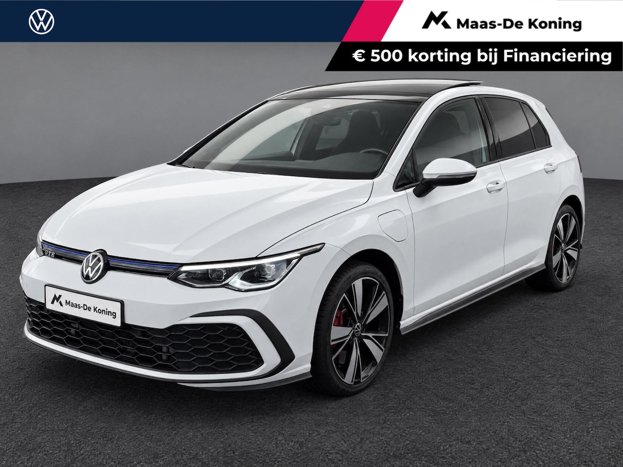 Volkswagen Golf - 1.4 eHybrid 245pk GTE · Panoramadak · Trekhaak · Apple/Android Car Play · Camera · Stoelve - AutoWereld.nl