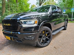 Dodge Ram 1500 - 5.7 V8 4x4 Crew Cab Laramie EX BTW