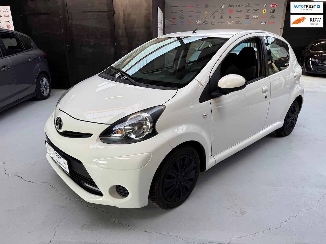 Toyota Aygo - 1.0 VVT-i Aspiration 1.0 VVT-i Aspiration - AutoWereld.nl