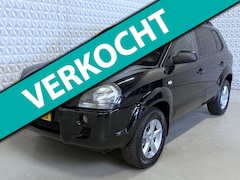 Hyundai Tucson - 2.0i Dynamic Executive / KOPPELING KOMT ER AAN (2009)
