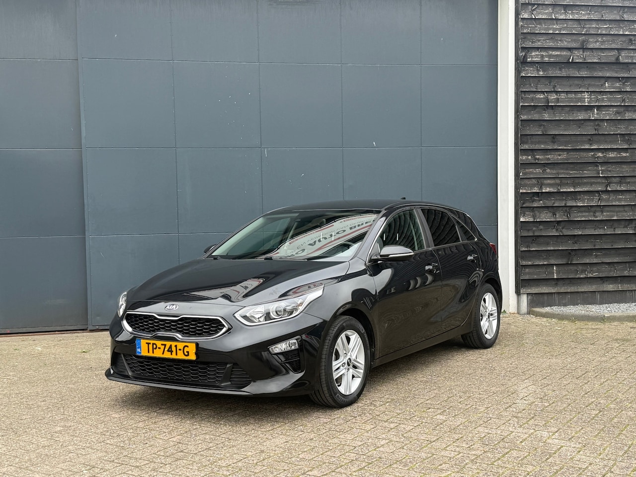 Kia Cee'd - Ceed 1.0 T-GDi DynamicLine - AutoWereld.nl