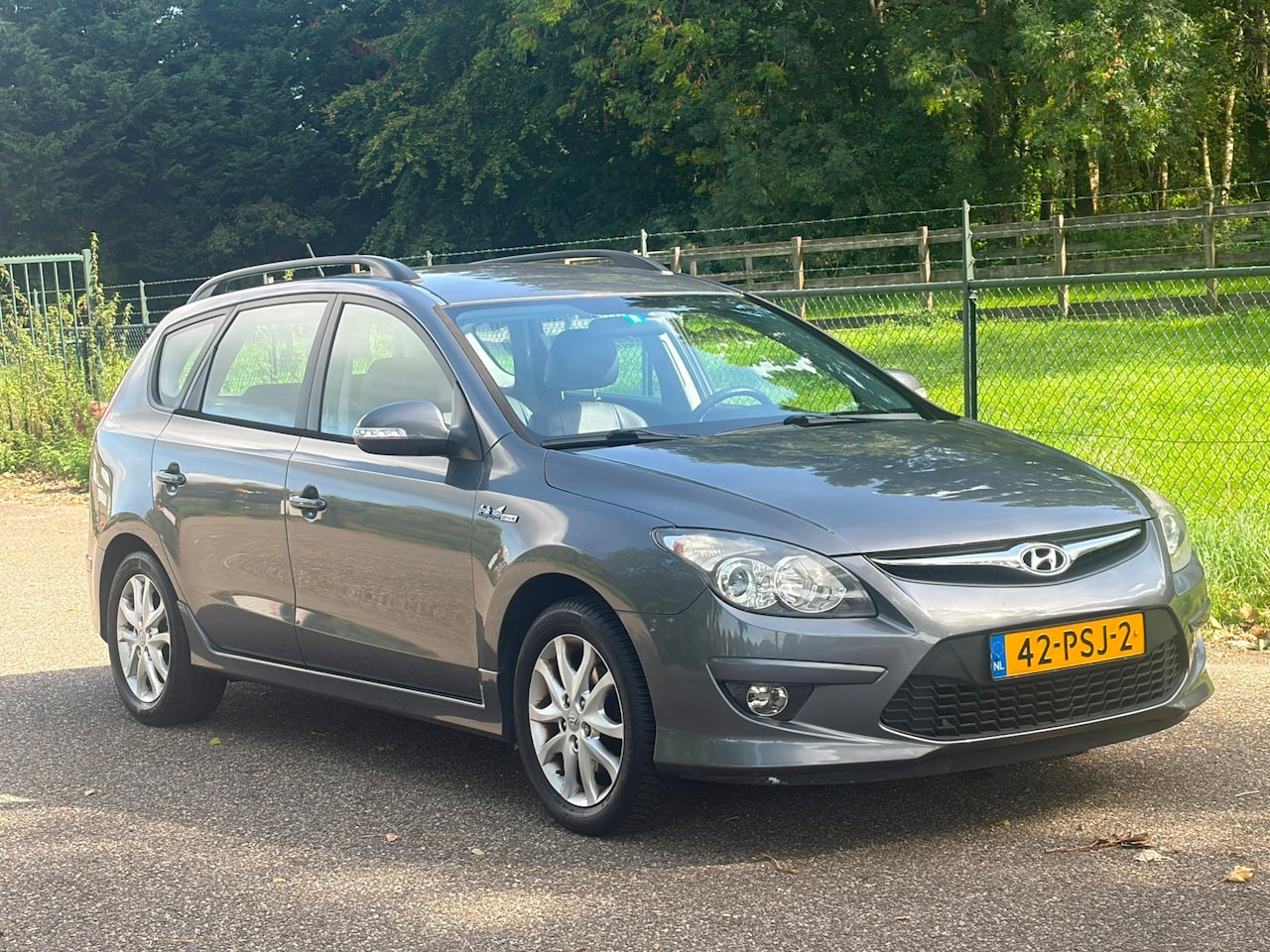 Hyundai i30 CW - 1.6i i-Motion Business /Trekhaak/Airco/ - AutoWereld.nl