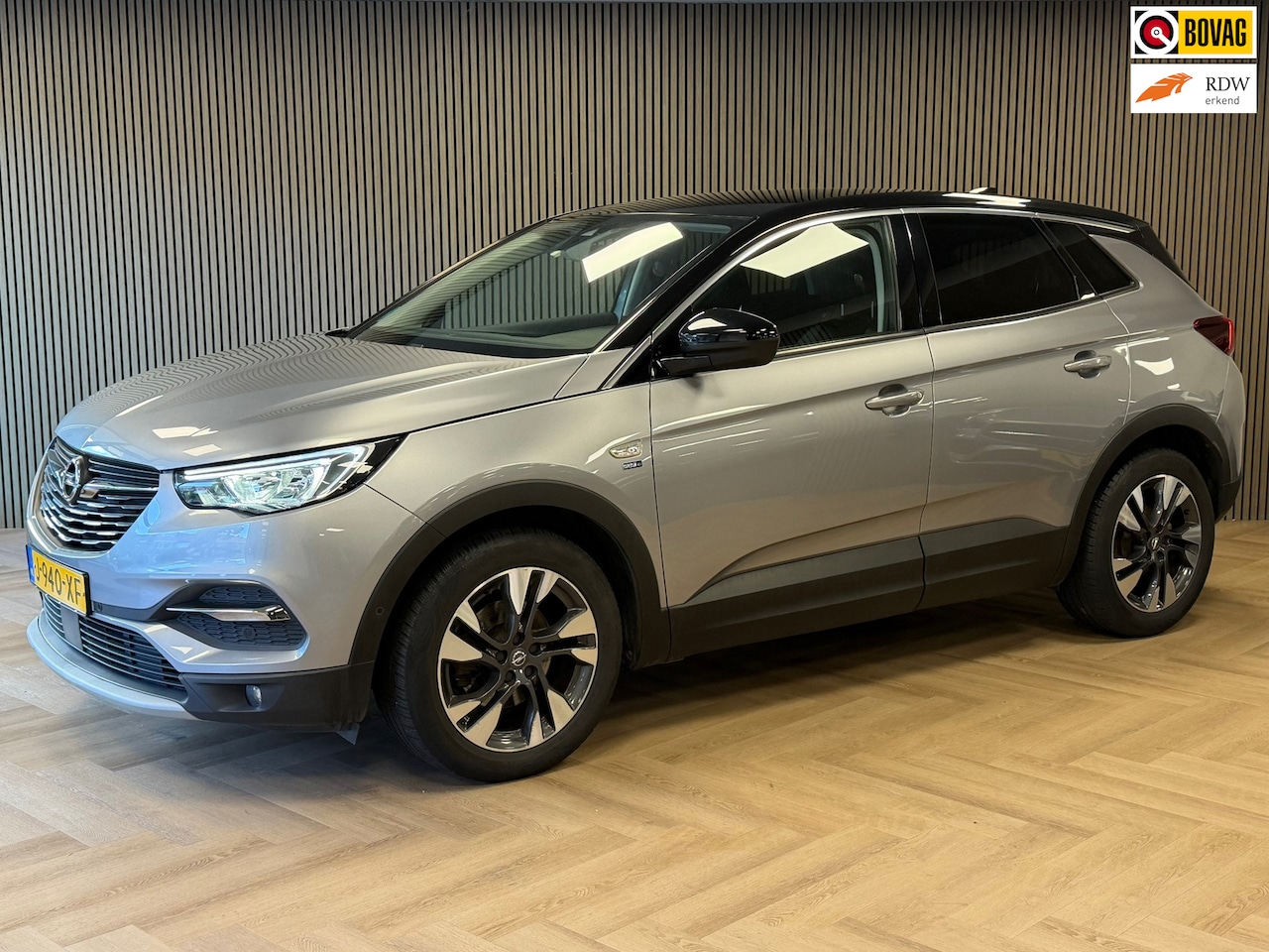 Opel Grandland X - 1.2 Turbo Edition 2020 AUT. NAVIGATIE CAMERA APPLE CARPLAY CRUISE PDC TREKHAAK LANE ASSIST - AutoWereld.nl