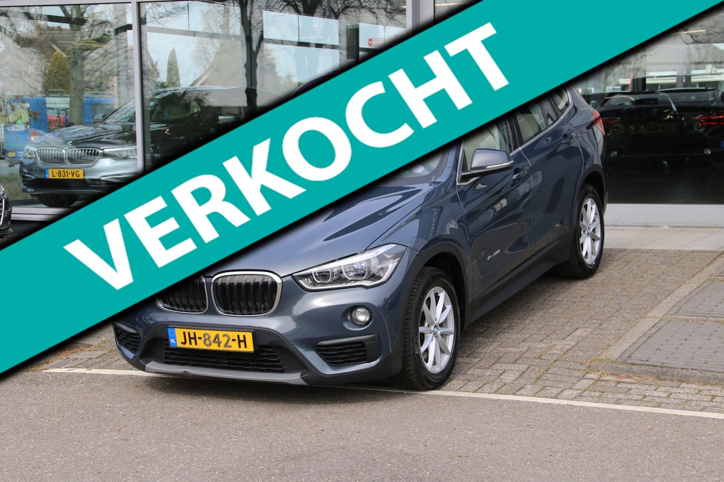 BMW X1 - XDrive20i Essential - AutoWereld.nl