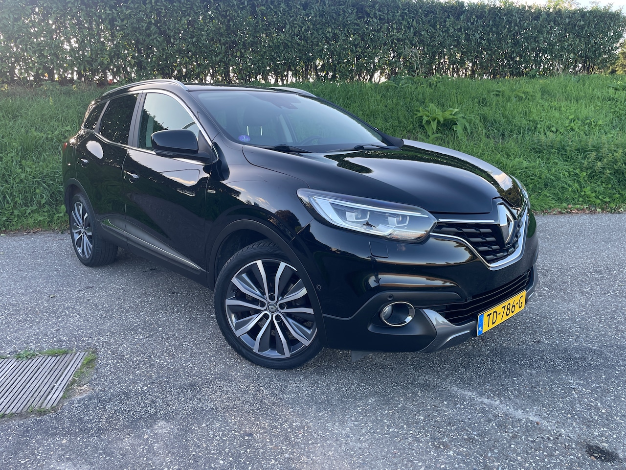 Renault Kadjar - 1.6 TCe Bose 163PK / 1800Kg trekgewicht - AutoWereld.nl