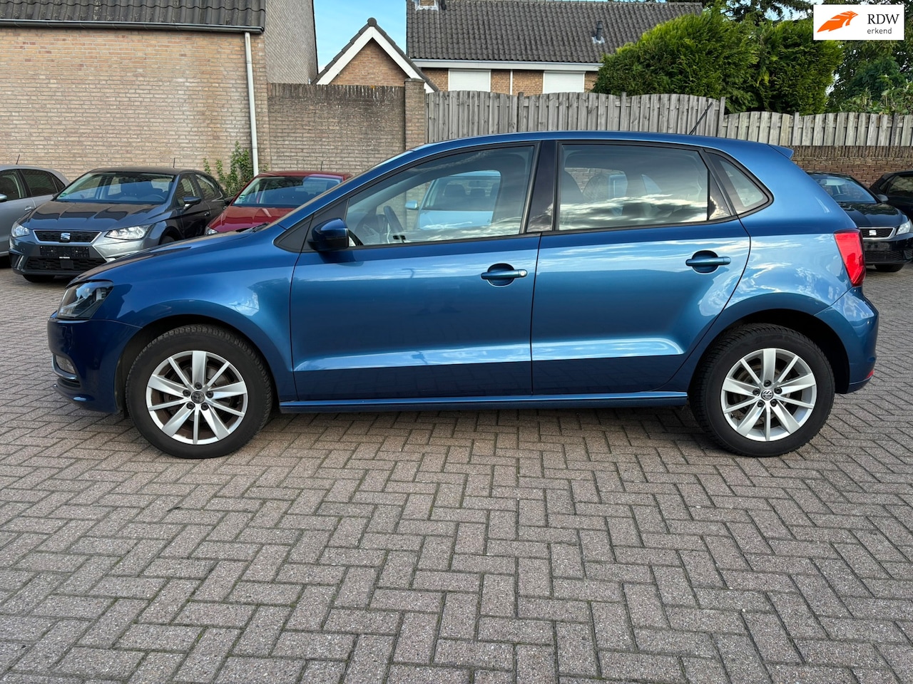 Volkswagen Polo - 1.0 75PK Comfortline Topstaat APK 09-2028 - AutoWereld.nl
