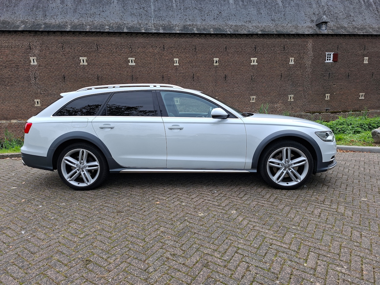 Audi A6 allroad quattro - 3.0 TFSI quattro Pro Line Plus 3.0 TFSI - AutoWereld.nl