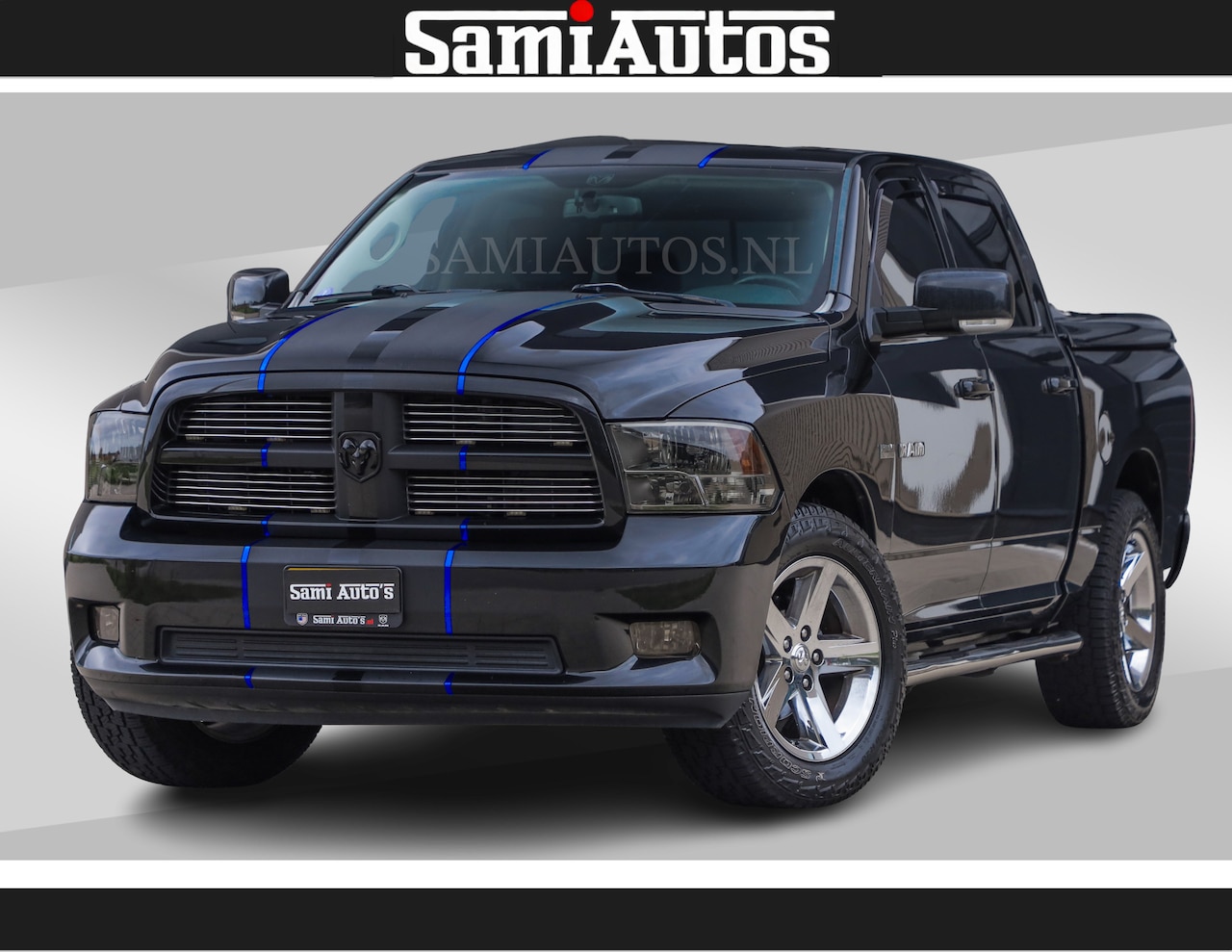 Dodge Ram Pick Up - BLACK ON BLACK | 5.7 V8 HEMI | SPORT | STOER EN LEUKE RAM | DC | 4X4 | STRIPING DUBBELE CA - AutoWereld.nl