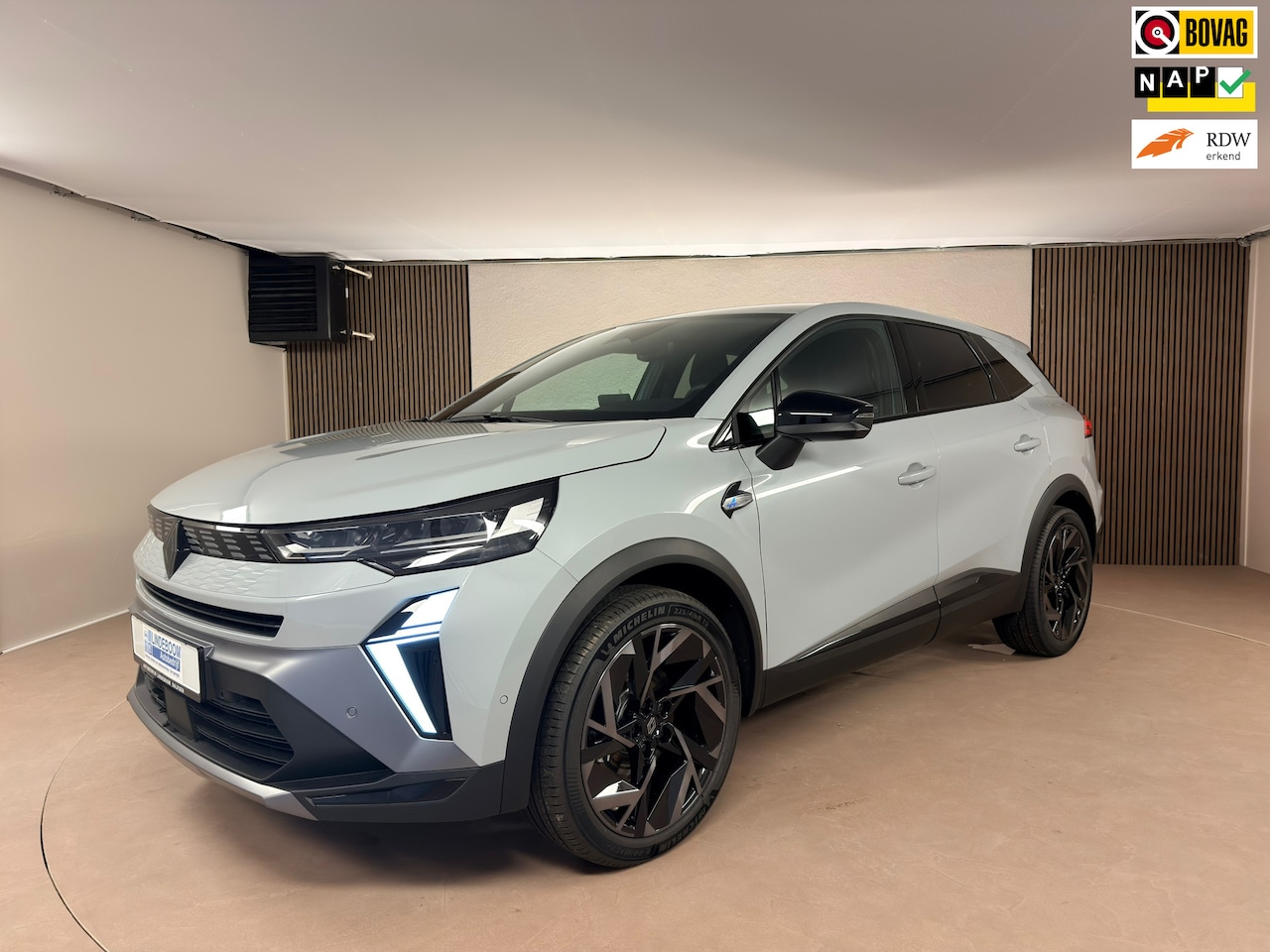 Renault Symbioz - 1.8 E-Tech full hybrid 160 esprit Alpine Camera, Adaptive Cruisecontrol - AutoWereld.nl