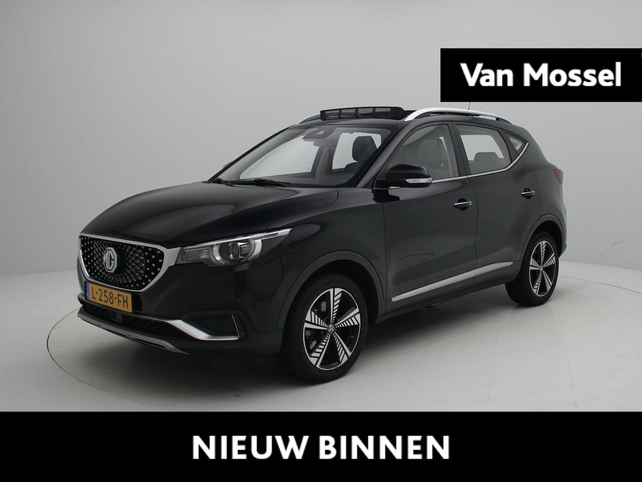 MG MG ZS EV - Luxury 45 kWh | Panoramadak | Leder | Apple Carplay/Android Auto | Stoelverwarming | Led V - AutoWereld.nl