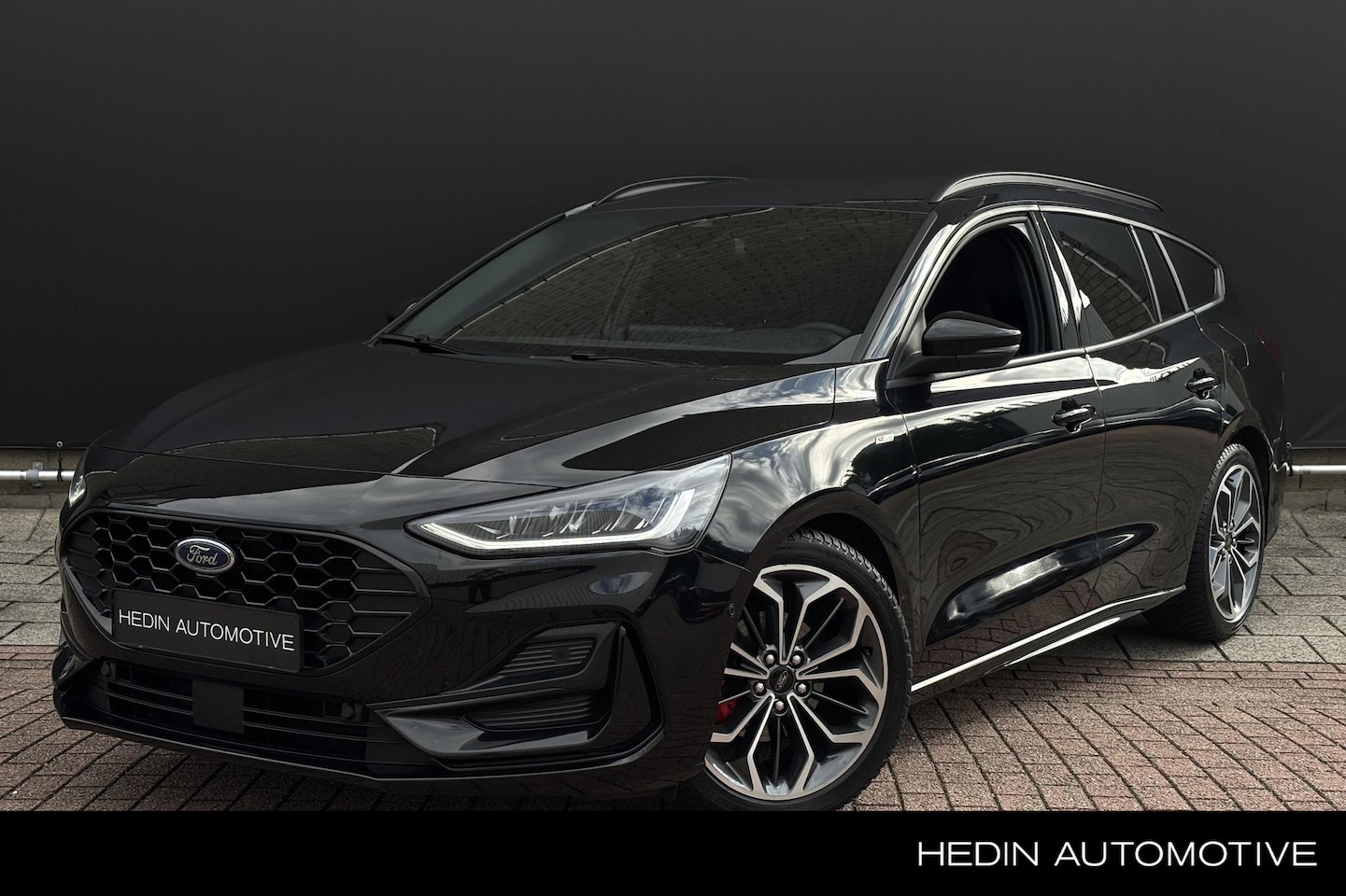 Ford Focus Wagon - 1.0 EcoBoost Hybrid ST Line X | BTW | Trekhaak | Winterpack | Achteruitrijcamera | B&O Aud - AutoWereld.nl