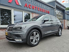 Volkswagen Tiguan - 1.4 TSI ACT Highline Automaat Camera Carplay LED Mooie/Nette Auto