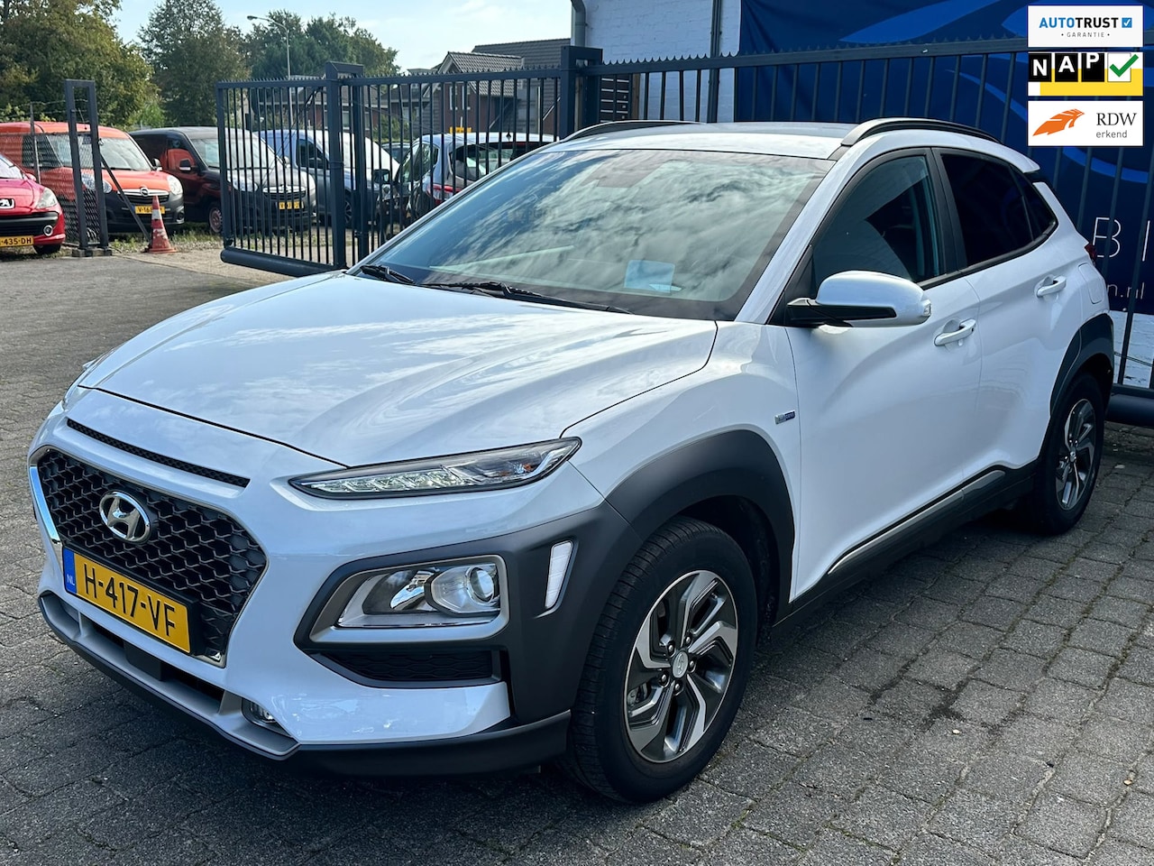 Hyundai Kona - 1.6 GDI HEV Fashion / APPLE CARPLAY / HEAD-UP / CAMERA / KEYLESS / NAP!! - AutoWereld.nl