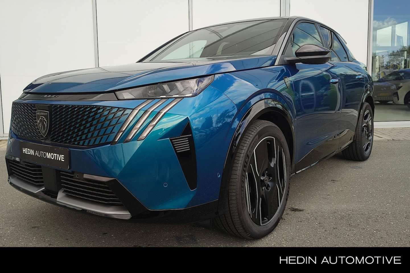 Peugeot e-3008 - GT Exclusive Long Range 230 97 kWh | Uit voorraad leverbaar| - AutoWereld.nl
