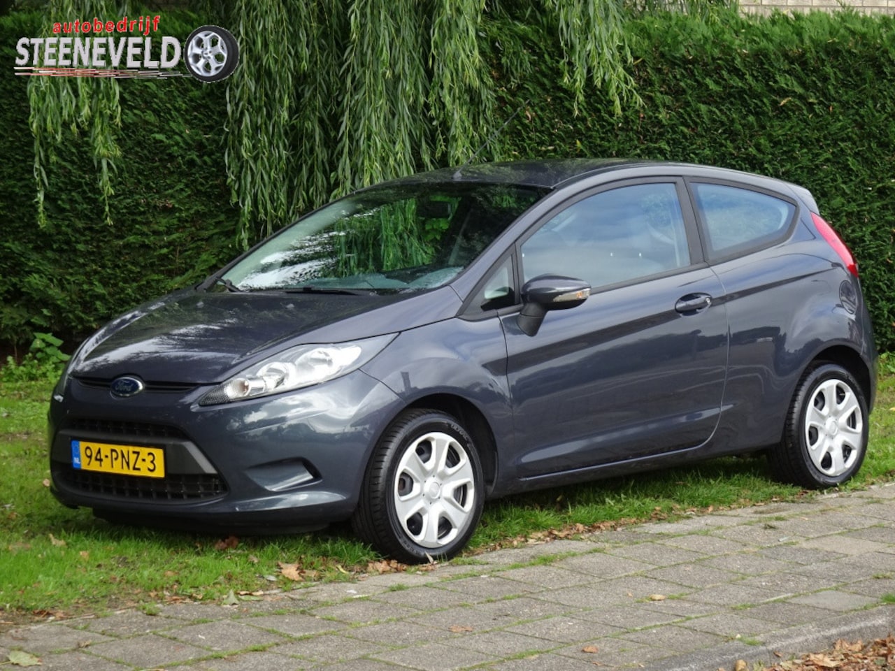 Ford Fiesta - 1.25 Limited met Radio en Airco - AutoWereld.nl