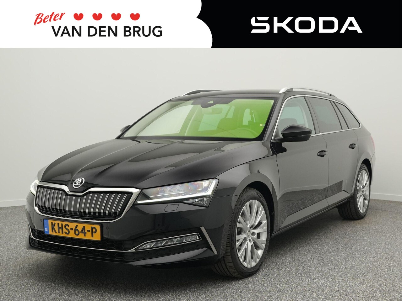 Skoda Superb Combi - 1.4 TSI iV Style 218 pk DSG | Dealer onderhouden | Canton Audio | Navigatie | Elektrische - AutoWereld.nl